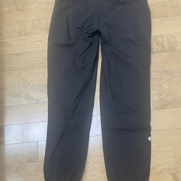 Dance Studio Mid-Rise Jogger - Picture 2 of 4